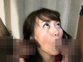 アヤ○ン似の可愛い奥さん！恥じらいまくりのAVデビュー　サンプル画像08